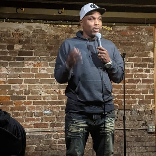 Gallery photo 1 of Lawsoncomedy