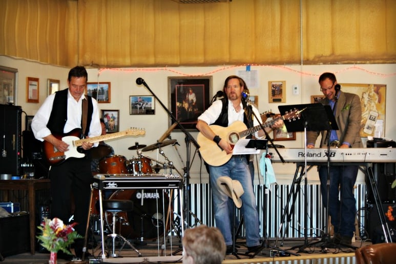 Gallery photo 3 of LDK Band