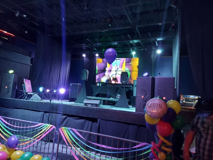Gallery photo 8 of LD's Karaoke & DJ Services