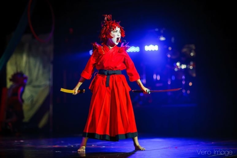 Gallery photo 4 of Le Studio-"Le Petit Cirque": Pro KID Aerialists