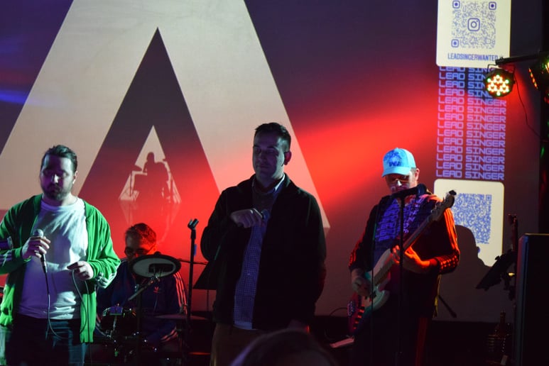 Gallery photo 7 of Lead Singer Wanted