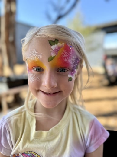 Gallery photo 4 of Leah Paints Faces
