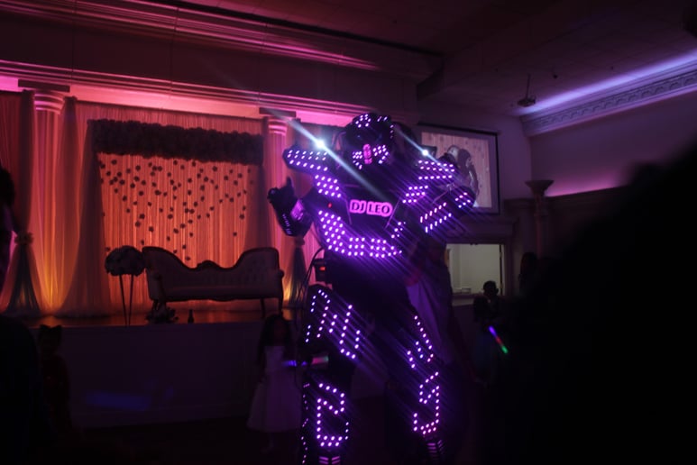 Gallery photo 2 of Led Robots 🪩