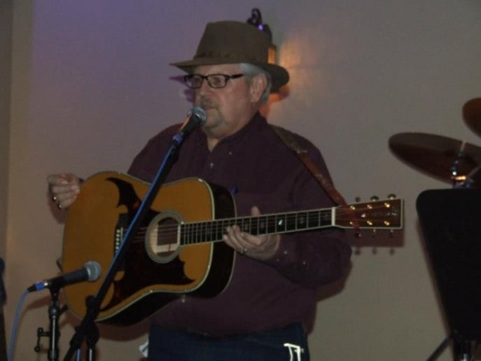Gallery photo 1 of Lee C Muller