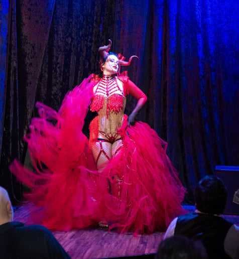 Gallery photo 4 of Leena Allure Detroit Burlesque