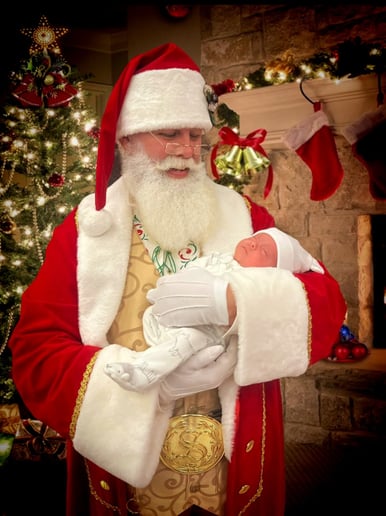 Gallery photo 2 of Legacy Santa