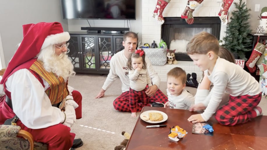 Gallery photo 32 of Legendary Christmas Co.