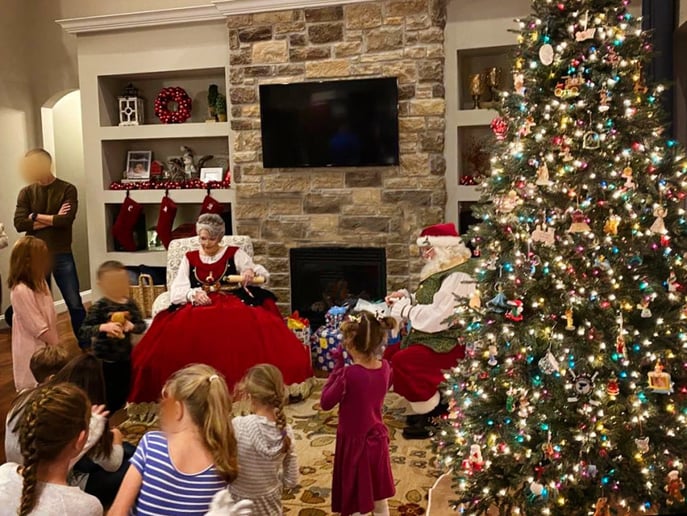 Gallery photo 33 of Legendary Christmas Co.