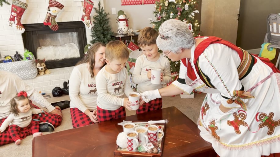 Gallery photo 34 of Legendary Christmas Co.
