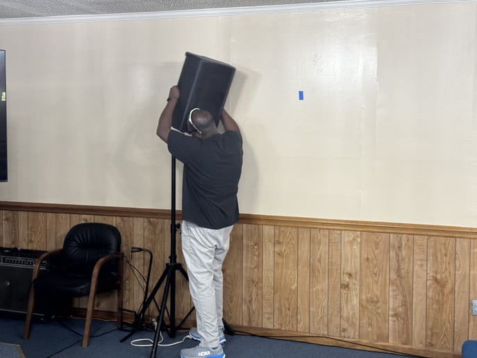 Gallery photo 1 of Lejoyce Live Sound