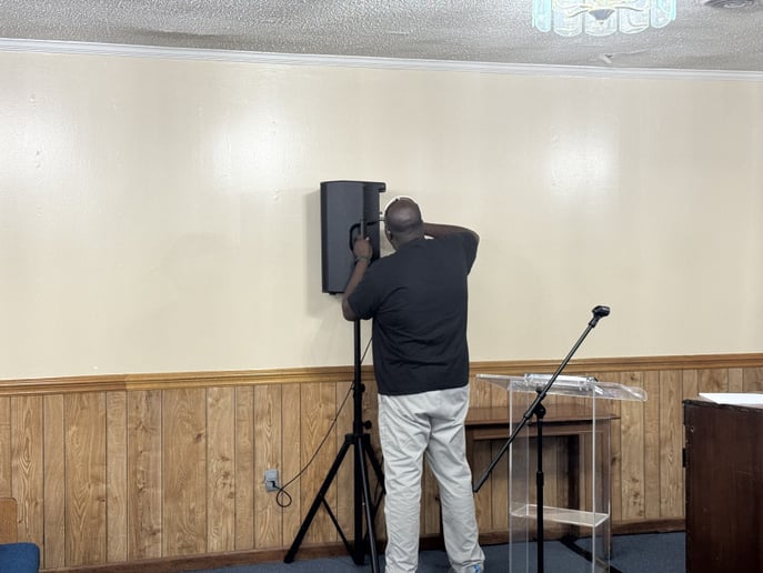 Gallery photo 2 of Lejoyce Live Sound