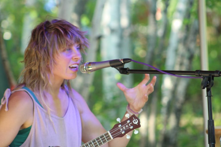 Gallery photo 3 of Lena Maude