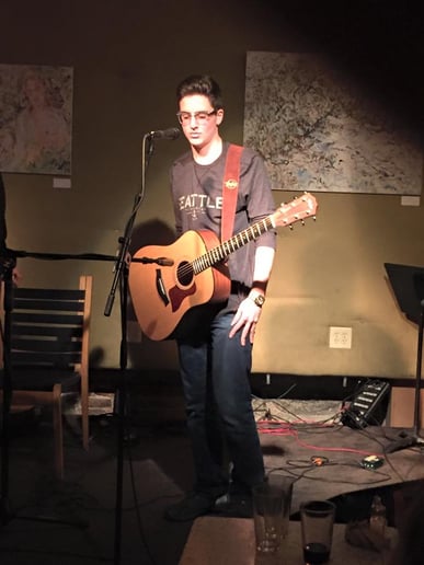 Gallery photo 8 of Lenny Miller, Session and Solo Guitarist