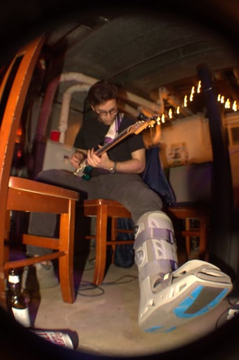 Gallery photo 6 of Lenny Miller, Session and Solo Guitarist