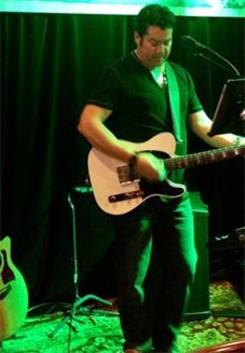 Gallery photo 3 of Lenny Hickey