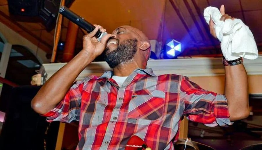Gallery photo 1 of Lenny Kurlou & K.R.A. Band