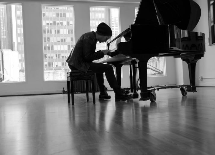 Gallery photo 4 of Leonard Reina