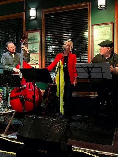 Gallery photo 4 of Lesley Branton Music