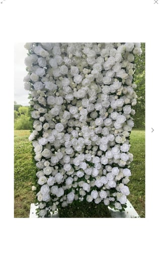 Gallery photo 7 of Flower Walls by Leslie Arnelle