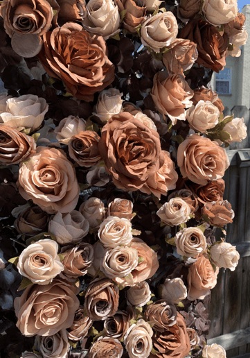 Gallery photo 9 of Flower Walls by Leslie Arnelle