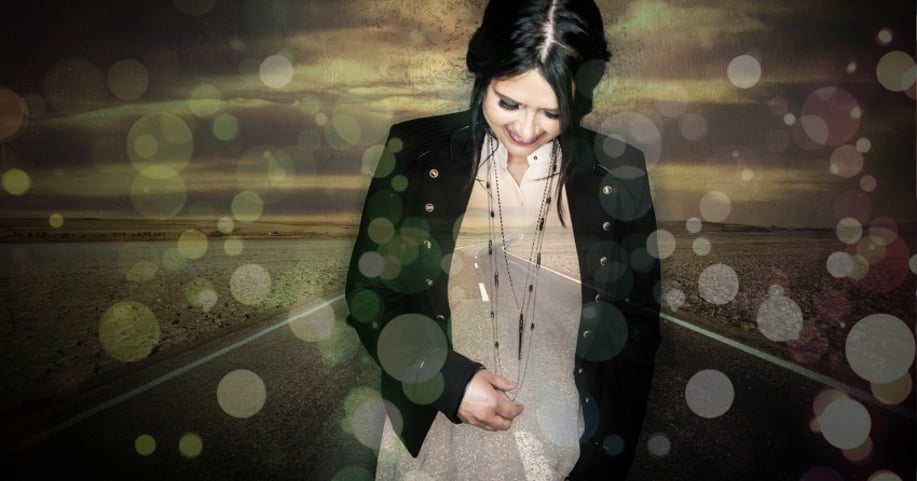 Gallery photo 9 of Leslie McKee Music