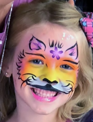 Gallery photo 4 of DazzleDay Face Painters and Balloon Twisters