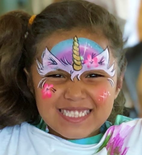 Gallery photo 9 of DazzleDay Face Painters and Balloon Twisters