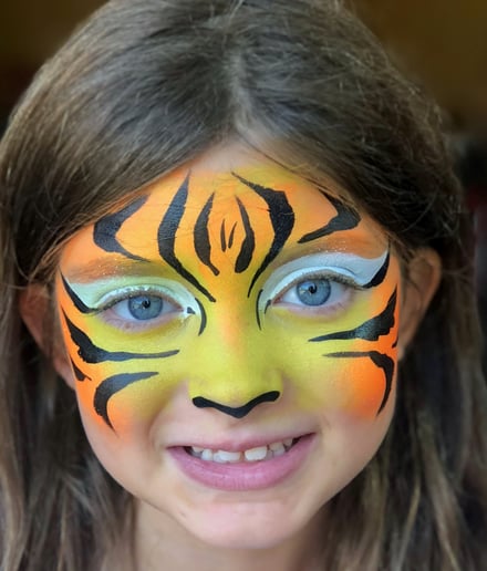 Gallery photo 8 of DazzleDay Face Painters and Balloon Twisters