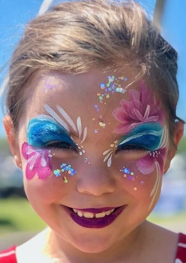 Gallery photo 2 of DazzleDay Face Painters and Balloon Twisters