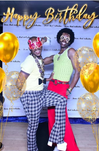 Gallery photo 20 of Lets KLAM Mirror Photo Booth
