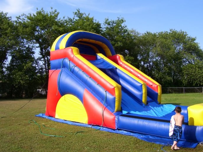Gallery photo 1 of Let's Party
