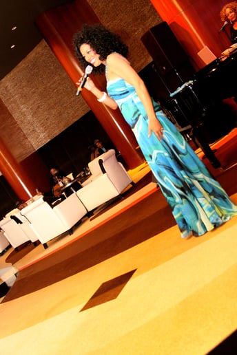 Gallery photo 3 of LeVonne King: Diana Ross Look Alike, Sing Alike