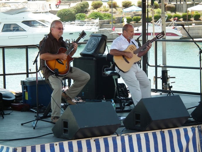 Gallery photo 2 of Lewis and Klark Jazz Guitar Duo