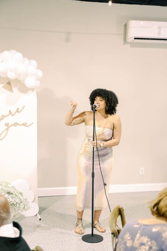 Gallery photo 4 of Lex: The Singer