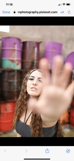 Gallery photo 2 of Lexi Algar