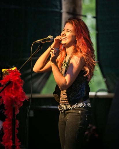 Gallery photo 4 of Lexi Parr