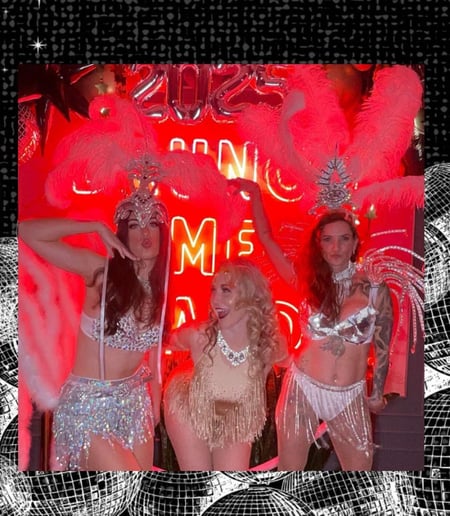 Gallery photo 51 of Leyla and Paris