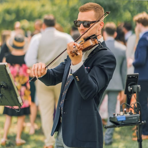 Gallery photo 2 of Liam Calhoun - Acoustic/Electric Violin