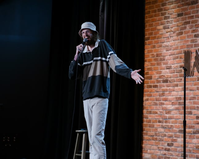 Gallery photo 1 of Liam Nelson - Standup Comedy