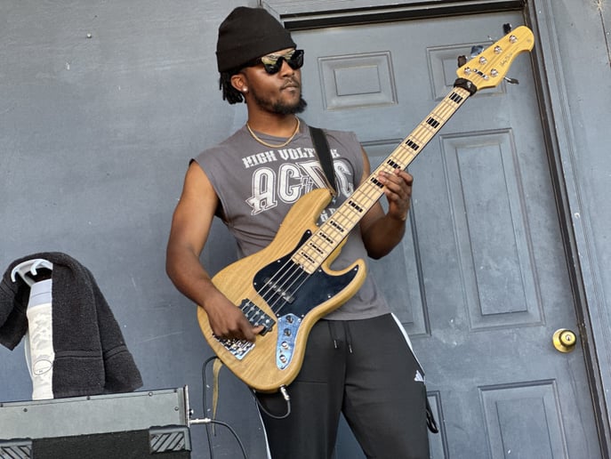 Gallery photo 4 of Life N Music Band