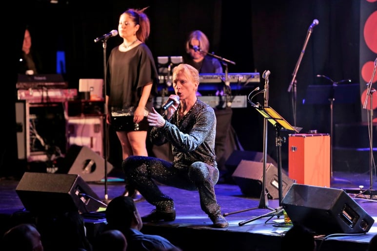 Gallery photo 1 of Life On Mars