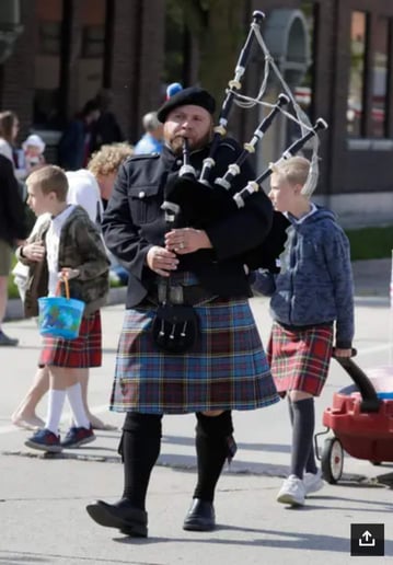 Gallery photo 8 of Life Wind Bagpiping