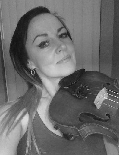 Gallery photo 2 of Liga Vildere violinist