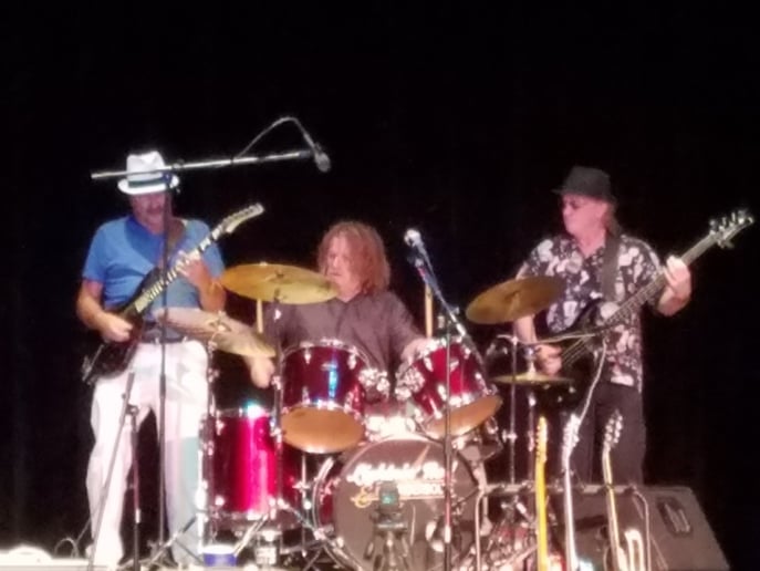 Gallery photo 3 of Lightnin Rod & The Thunderbolts