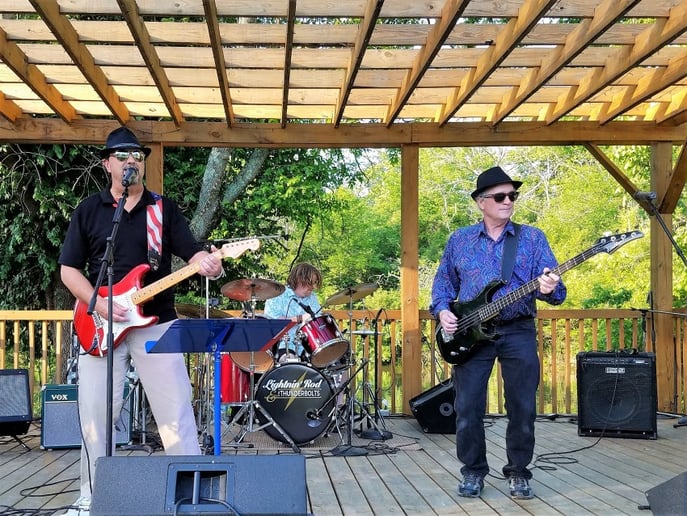 Gallery photo 9 of Lightnin Rod & The Thunderbolts