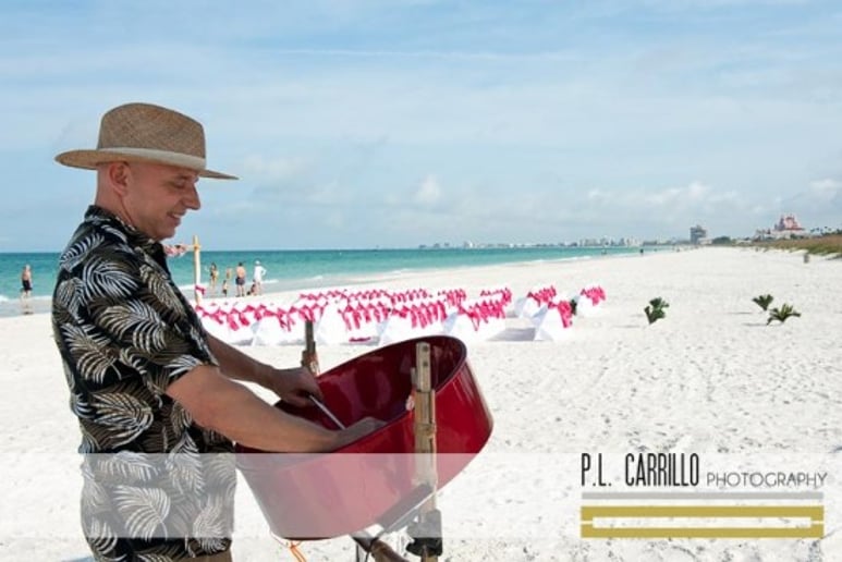 Gallery photo 4 of Lightning Jack Steel Drum Band