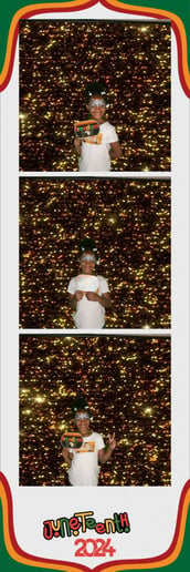 Gallery photo 9 of Lights Camera Glam Photo Booth