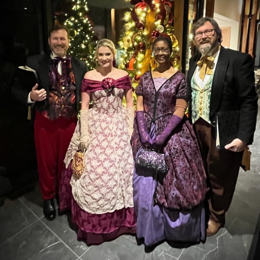 Gallery photo 9 of Like the Dickens Carolers