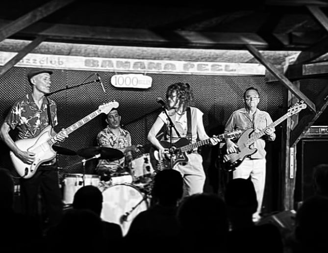 Gallery photo 10 of Lil’ Red & The Rooster
