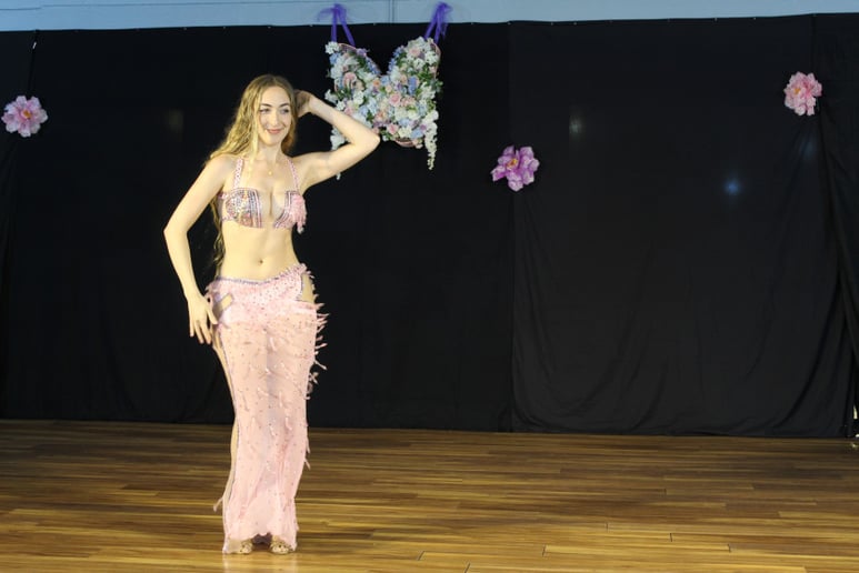 Gallery photo 3 of Lilaea Belly Dancer